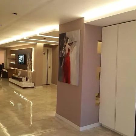 Hotel Cosmos